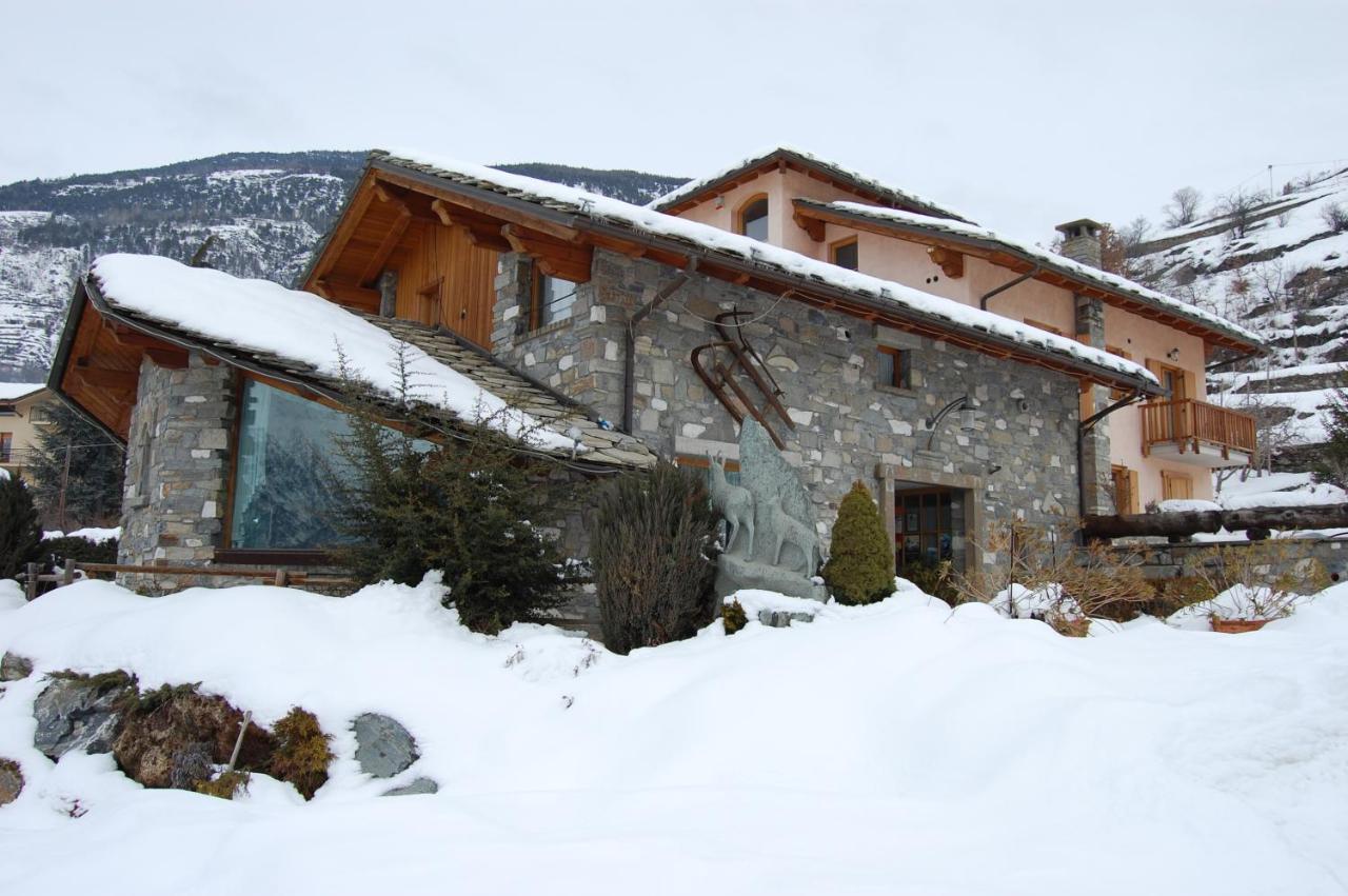 Hotel Lo Fleye Saint-Pierre Exterior photo