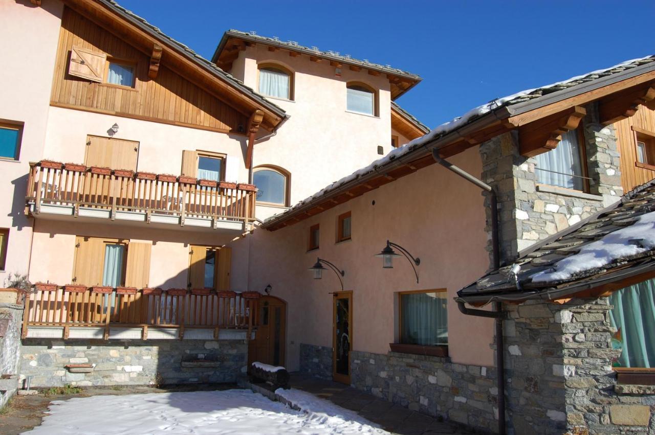 Hotel Lo Fleye Saint-Pierre Exterior photo