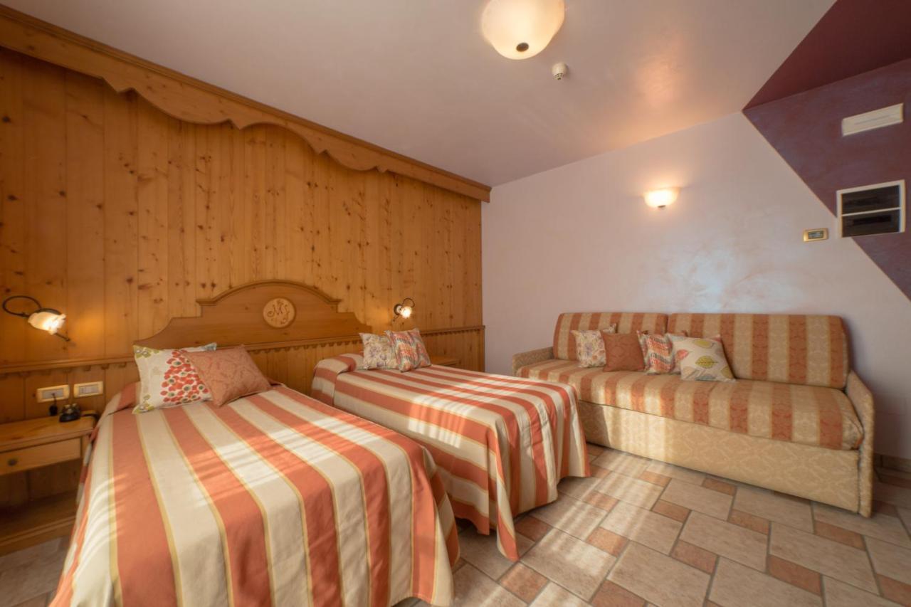 Hotel Lo Fleye Saint-Pierre Exterior photo