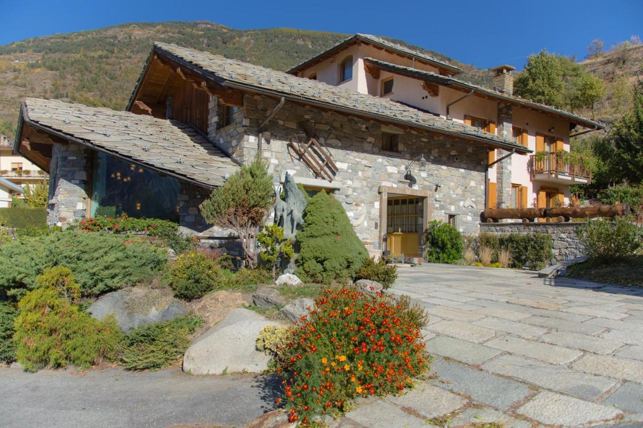Hotel Lo Fleye Saint-Pierre Exterior photo