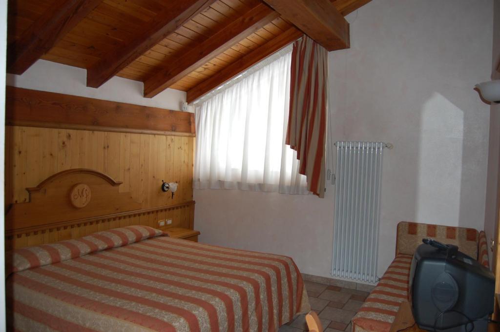 Hotel Lo Fleye Saint-Pierre Exterior photo